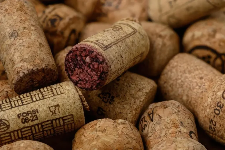 A pile of corks